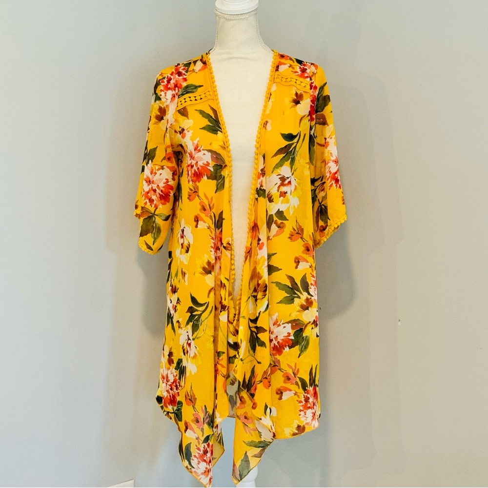 Emory Park Yellow Floral Kimono